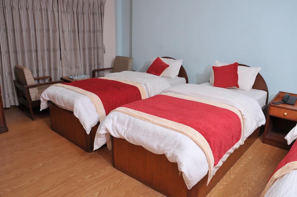 Hotel Brihaspati Катманду Екстер'єр фото