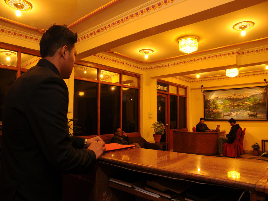 Hotel Brihaspati Катманду Екстер'єр фото