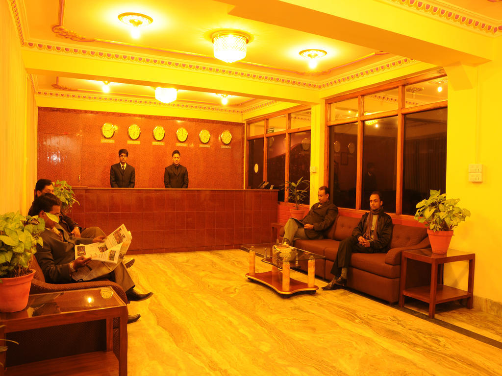Hotel Brihaspati Катманду Екстер'єр фото