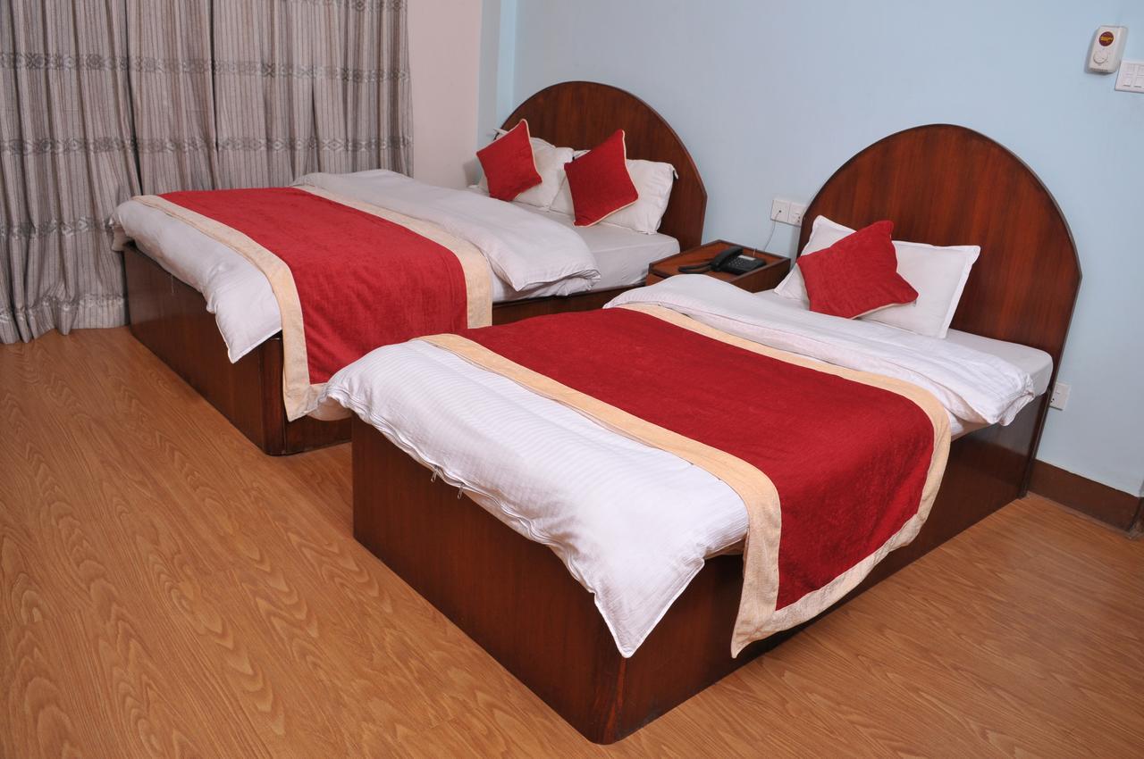 Hotel Brihaspati Катманду Екстер'єр фото